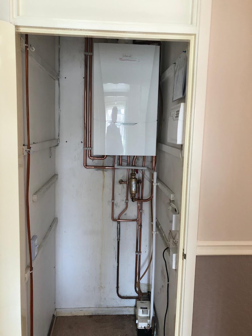 Steels | Expert Plumbers | Emergency Boiler Service Call Out — Photos 9