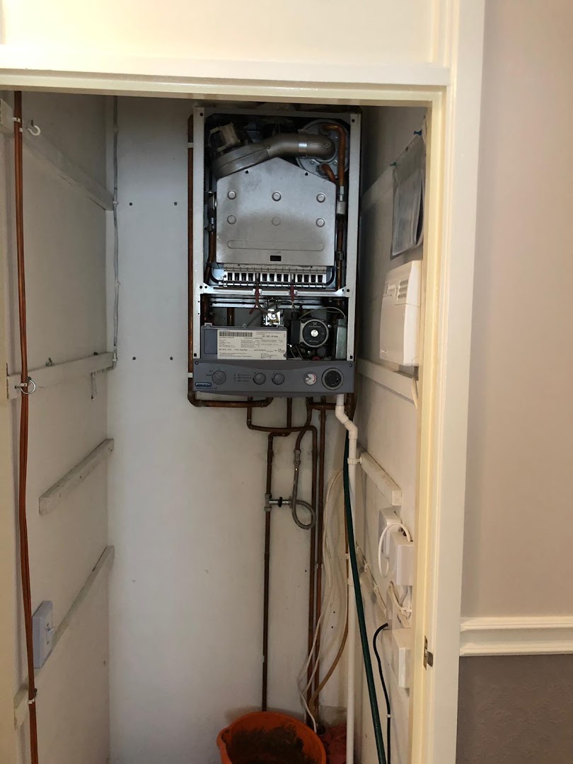 Steels | Expert Plumbers | Emergency Boiler Service Call Out — Photos 10